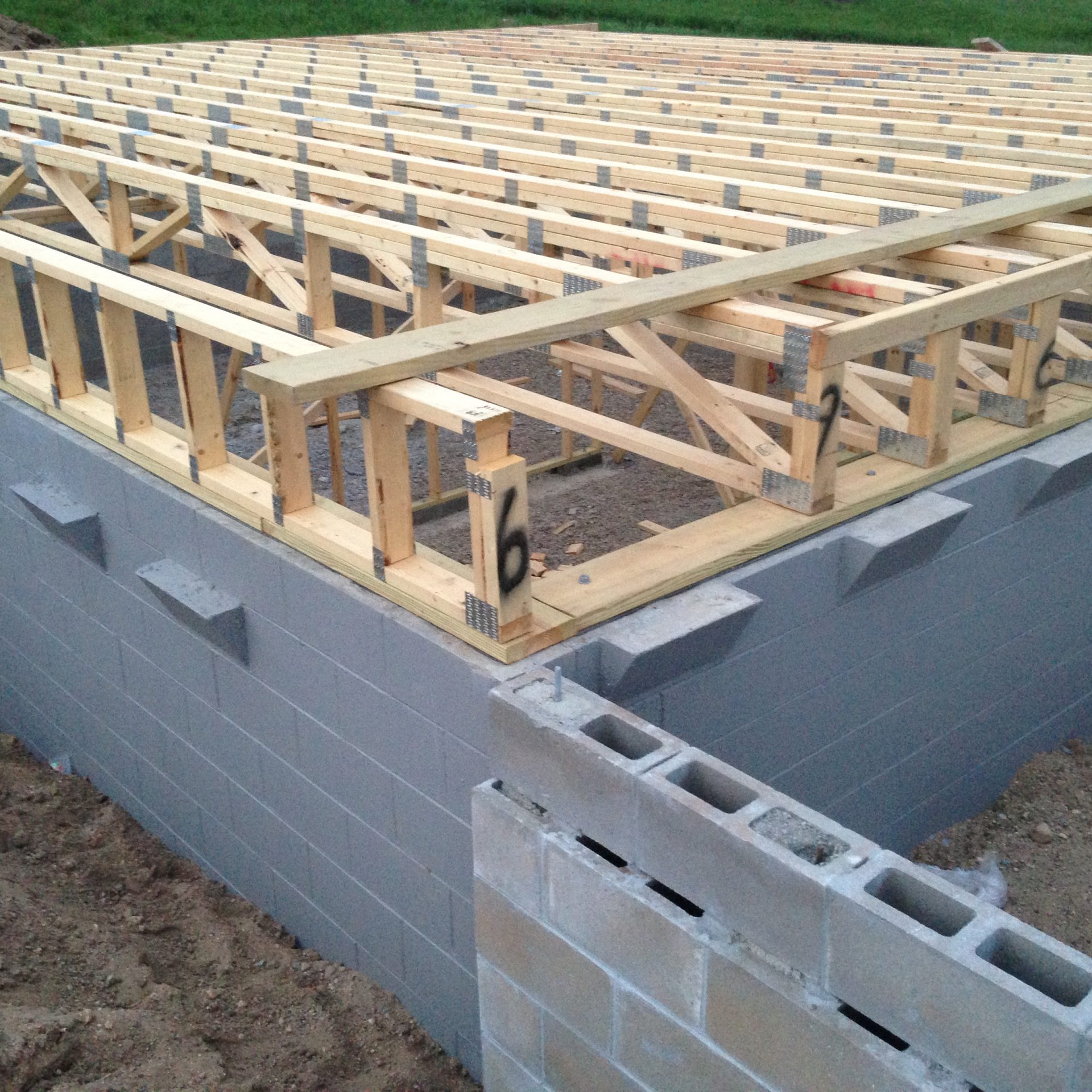 Deco 20 Dampproof - Foundation Dampproof for masonry block & poured concrete walls | Deco Products | Product Image